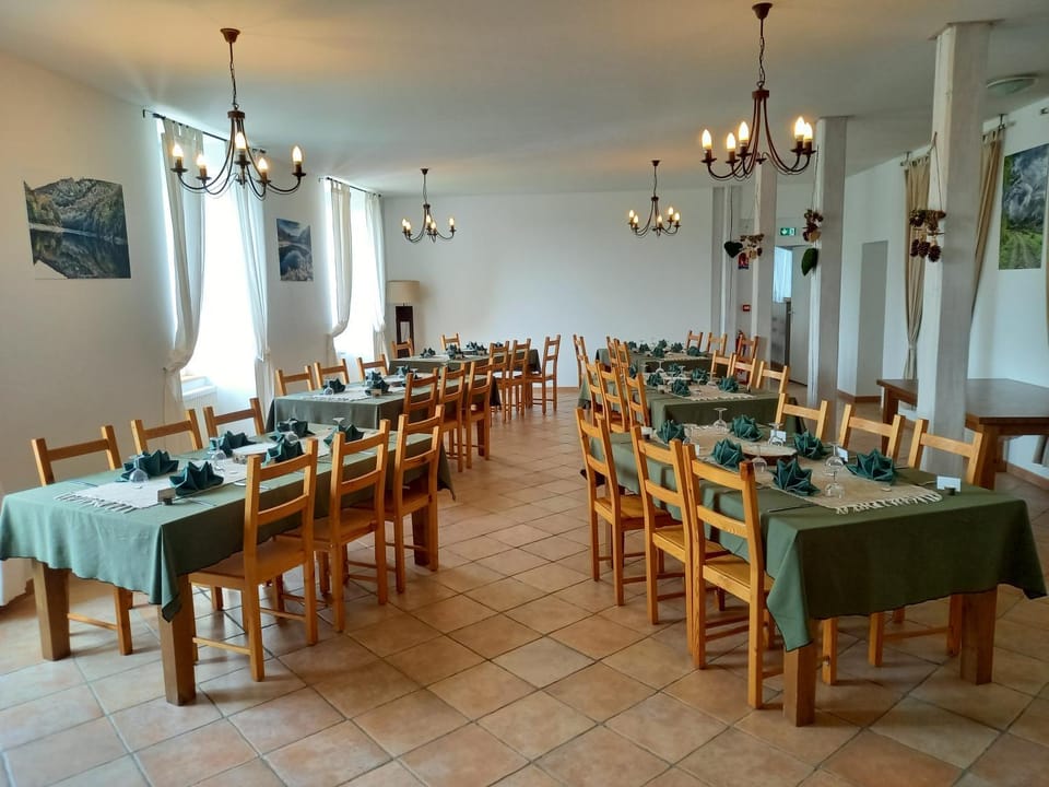 Le Clos Auvergnat Bed and Breakfast in Auvergne-Rhône-Alpes