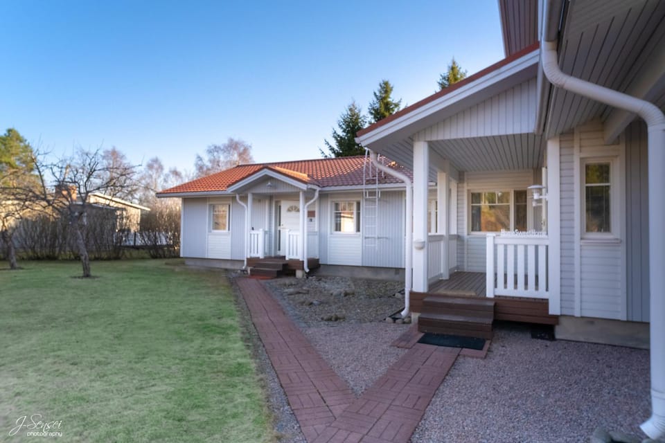 Westbay Inn Bed and Breakfast in Finland