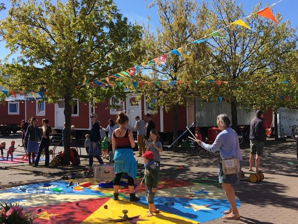 Day, Entertainment, children