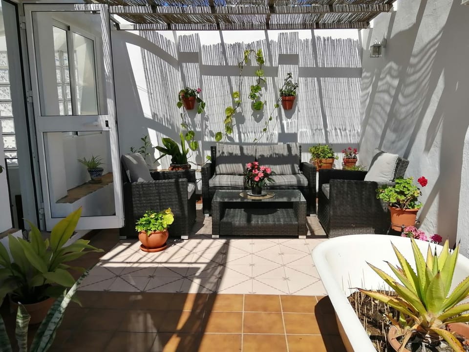 Patio, Seating area