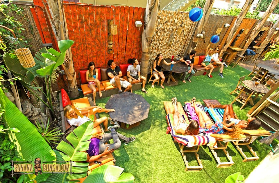 Spring, Winter, Summer, Garden, Coffee/tea facilities, Seating area, Dining area, Autumn, On site