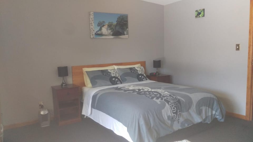 Koutu Beach Bed and Breakfast Bed and Breakfast in Rotorua