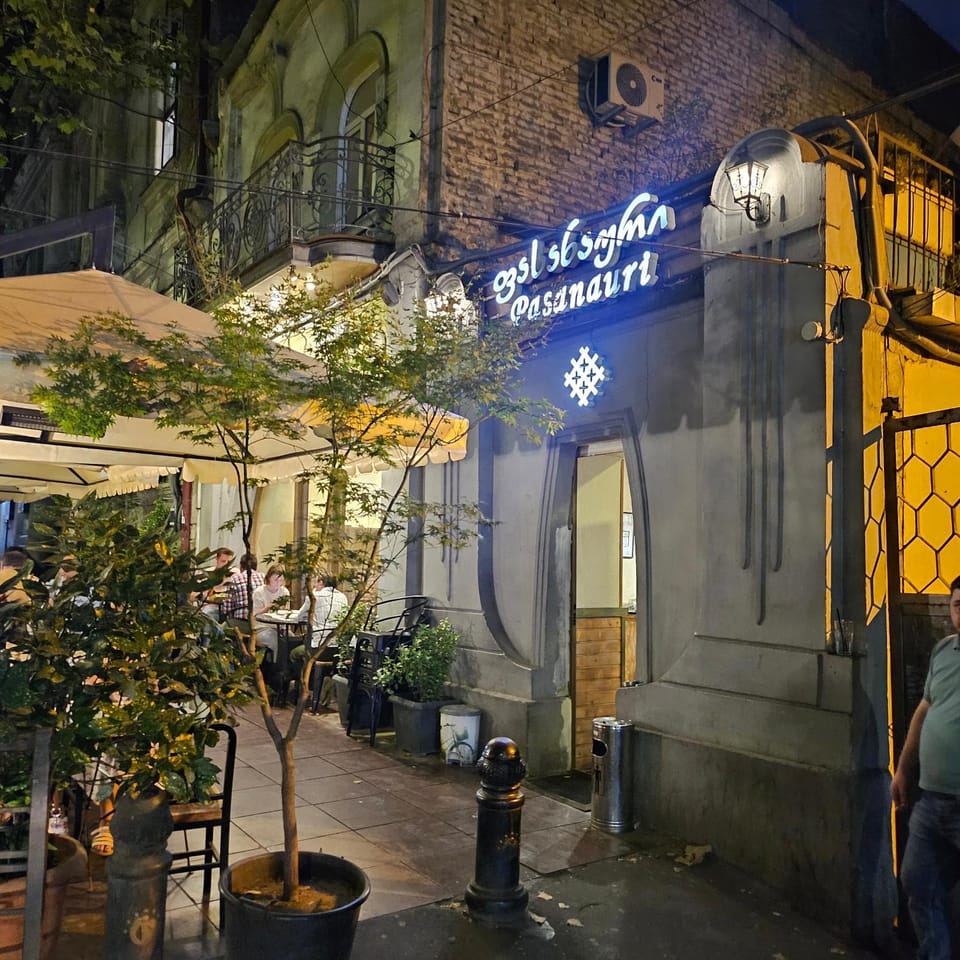 Restaurant/places to eat
