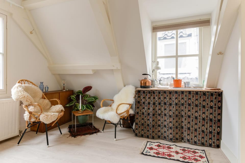 Coffee/tea facilities, Living room