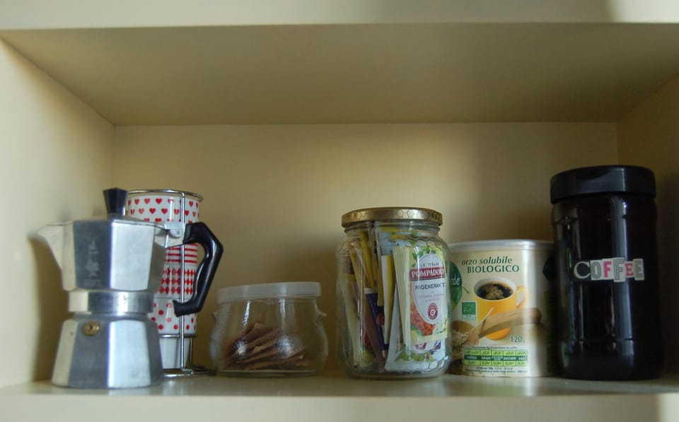 Coffee/tea facilities
