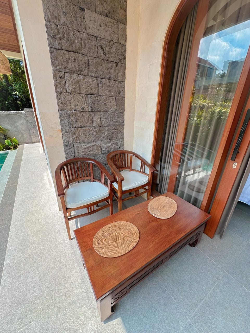 Patio, Day, View (from property/room), Balcony/Terrace, Seating area, Dining area
