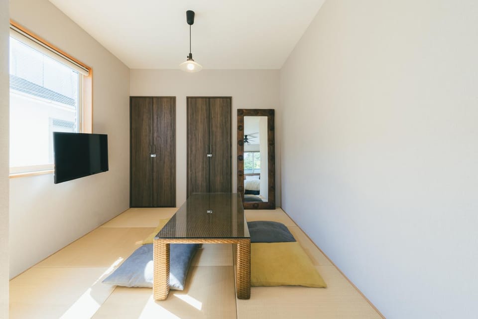 guesthouse SHIBAFU Bed and Breakfast in Yokohama