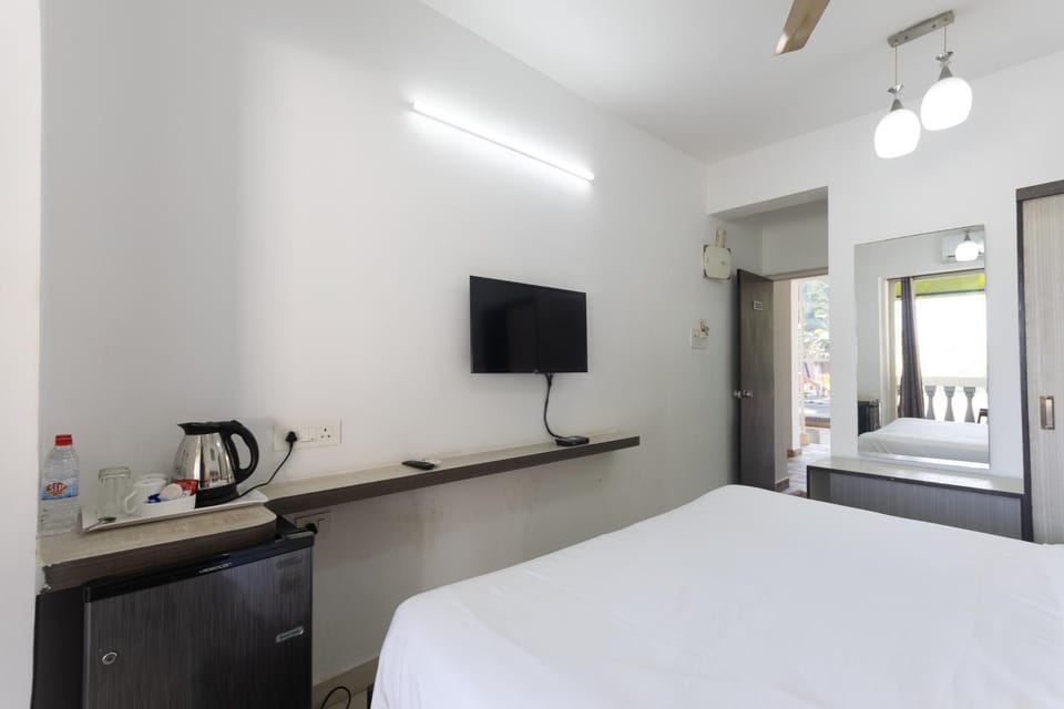 TV and multimedia, Photo of the whole room
