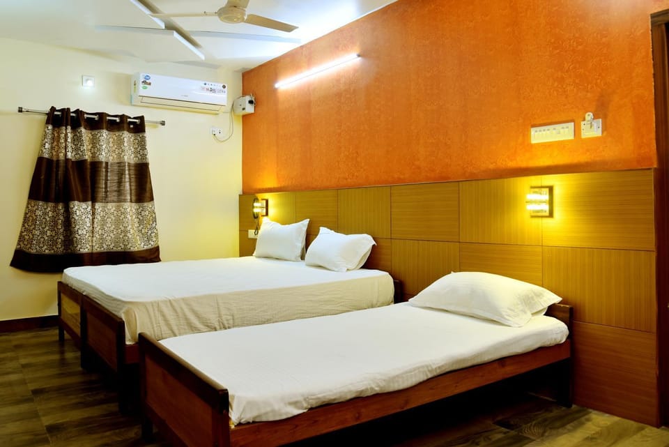 Hotel Ganga Tamilnadu Hotel in Tamil Nadu