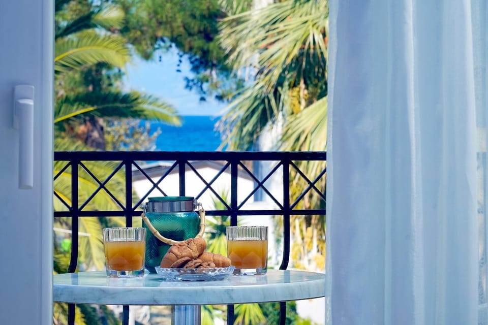 Balcony/Terrace, Beach, Sea view, Breakfast