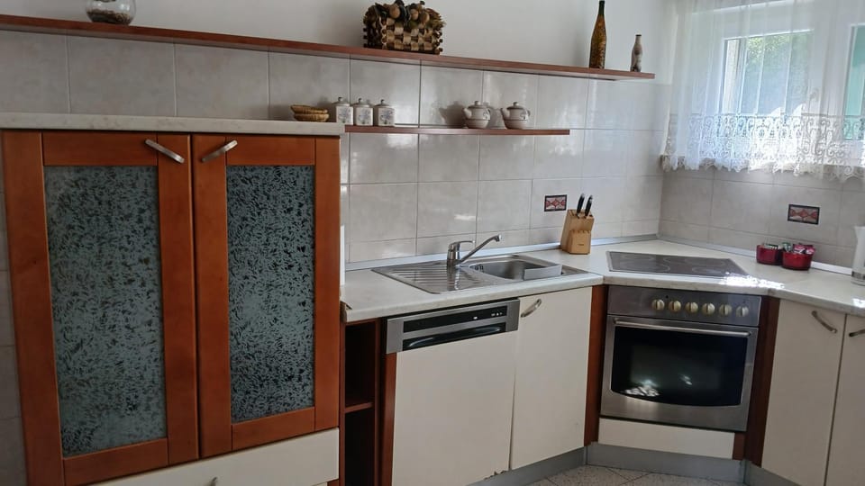 Apartments Srzic NO1 Apartment in Makarska