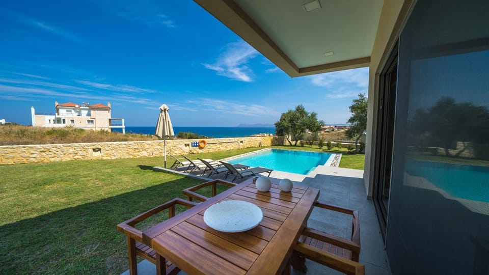 Balcony/Terrace, Swimming pool, Swimming pool