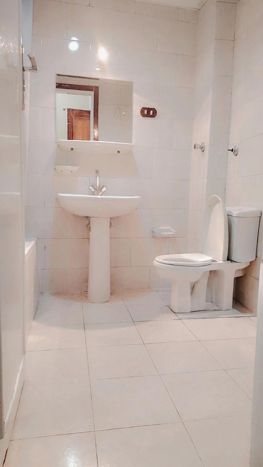 Toilet, Bathroom