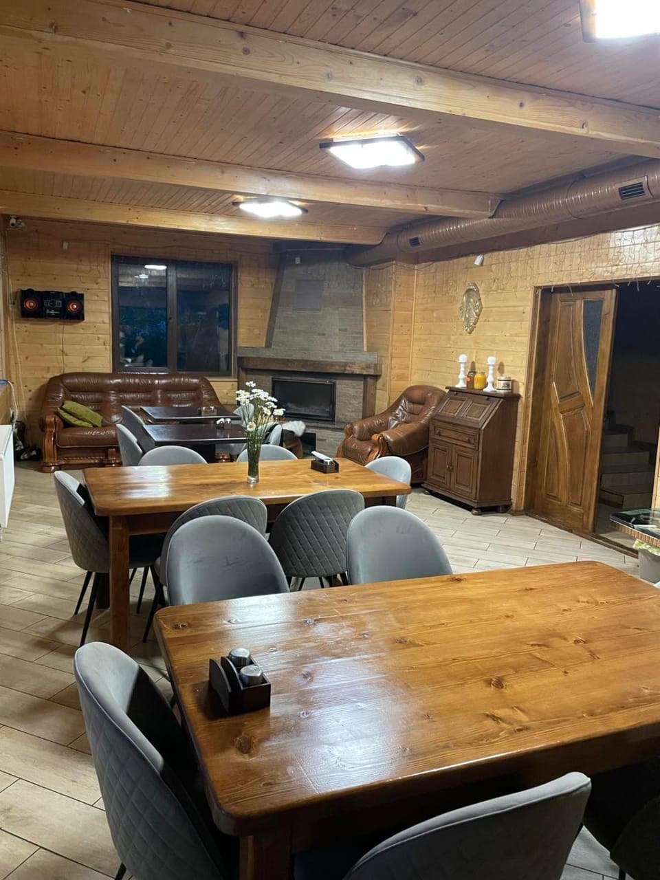 VULYK z MEDOM Nature lodge in Ukraine