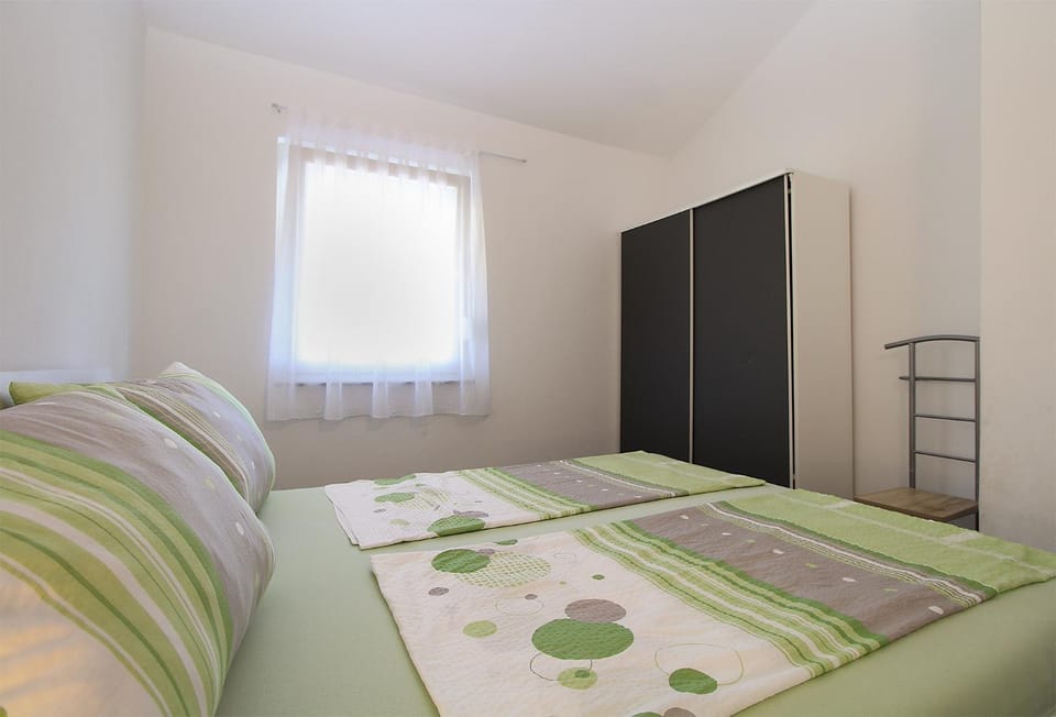 Apartments Prostin 1030 Apartment in Fažana