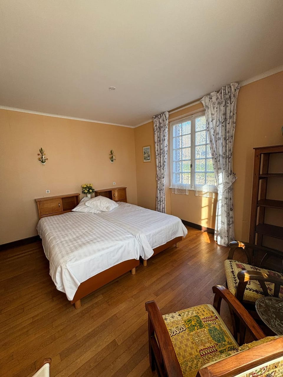 Auberge des Ruines de Merle Bed and Breakfast in Nouvelle-Aquitaine