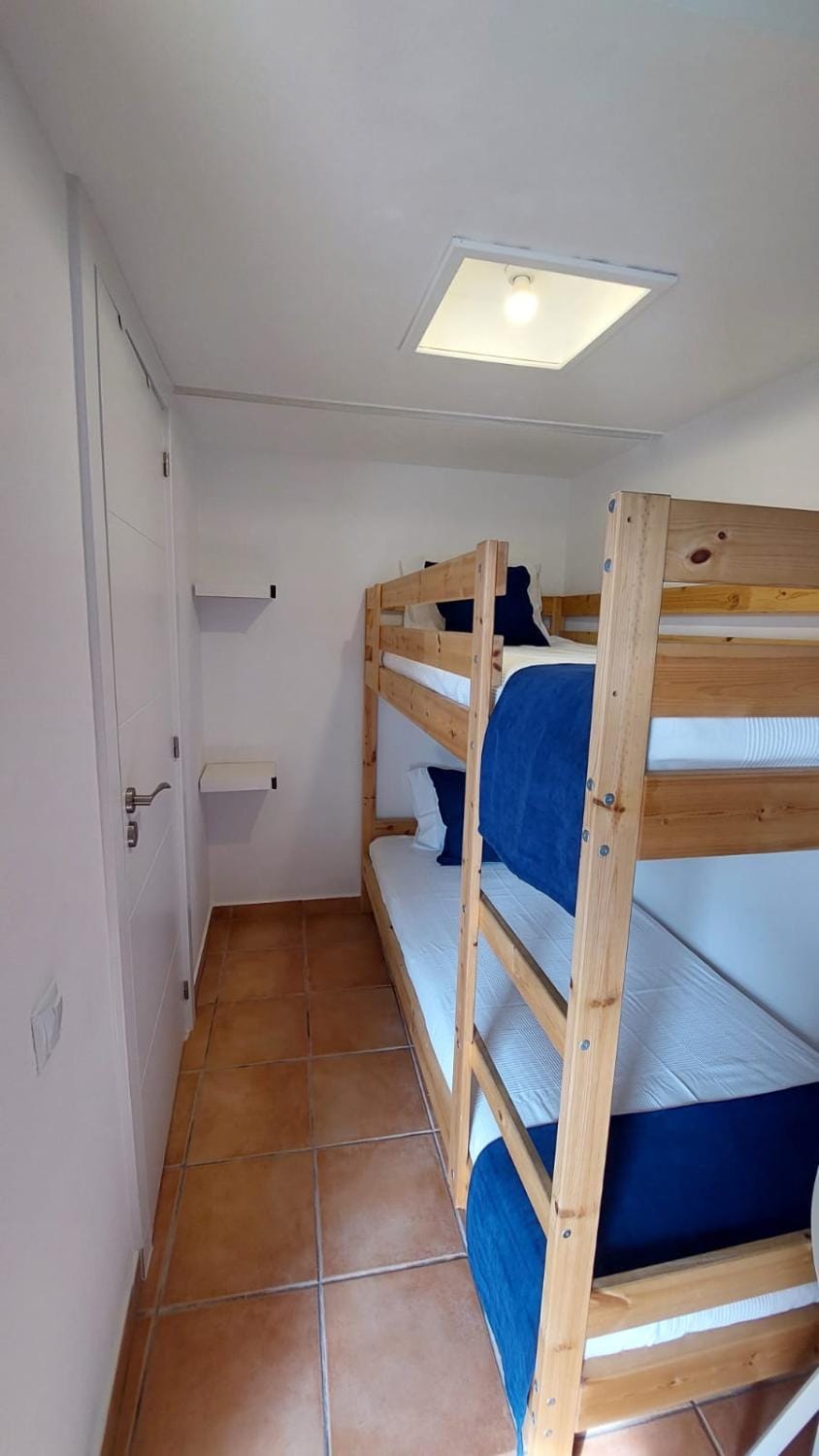 bunk bed