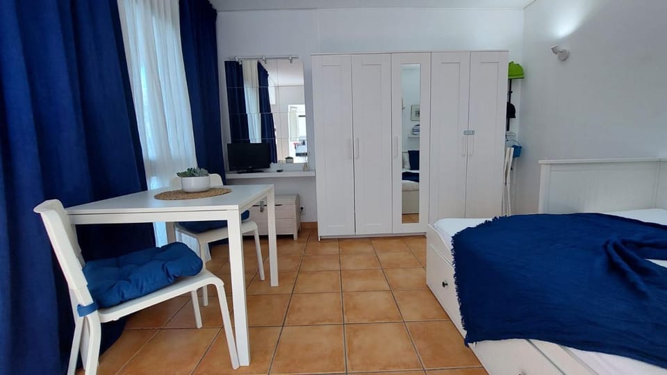 Living room, Bedroom, wardrobe