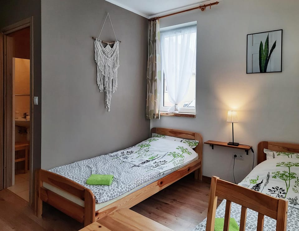 Bed, Bathroom, Photo of the whole room, Bedroom