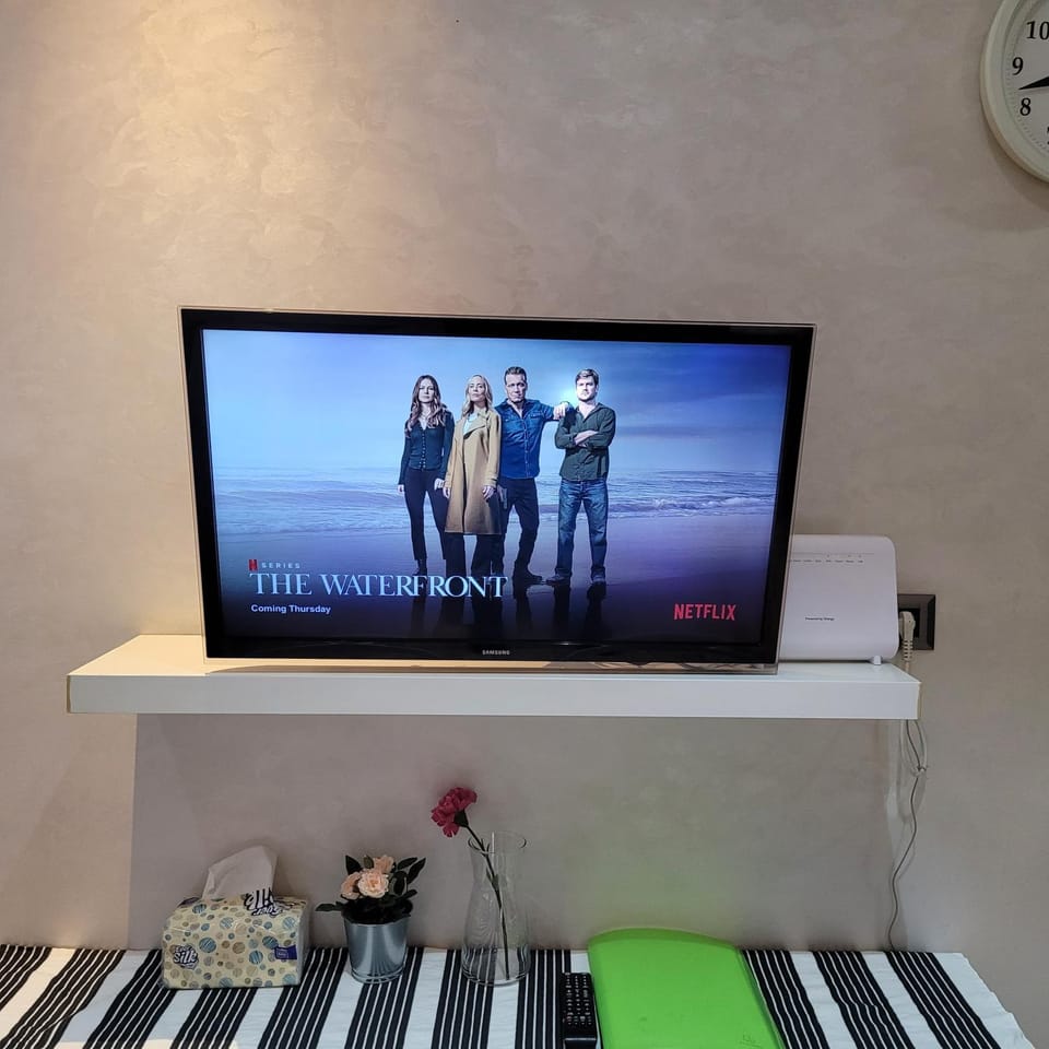 Property building, Communal lounge/ TV room, Living room