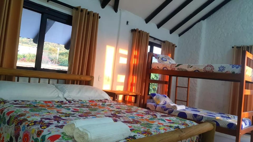 Bed, Bedroom, bunk bed