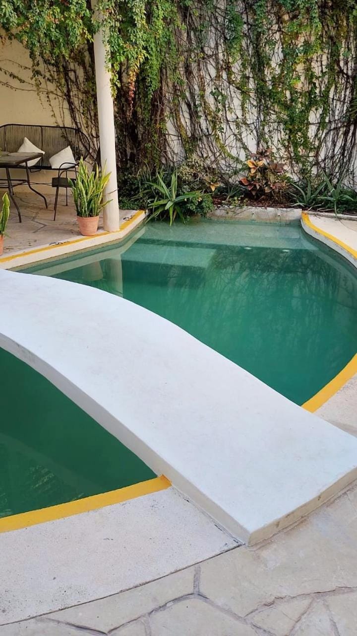 Swimming pool