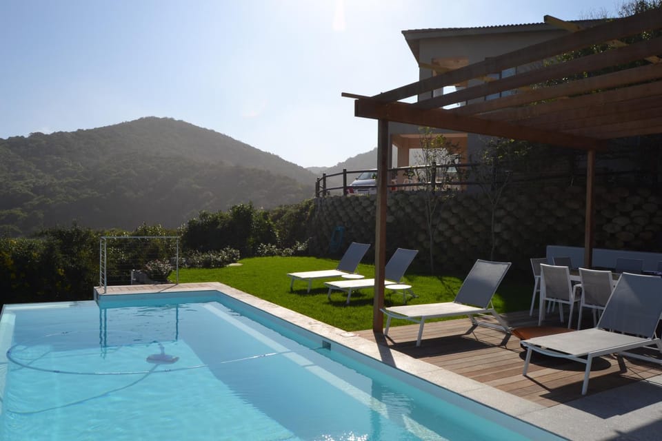 BBQ facilities, Garden, Balcony/Terrace, Garden view, Pool view, Swimming pool, Family