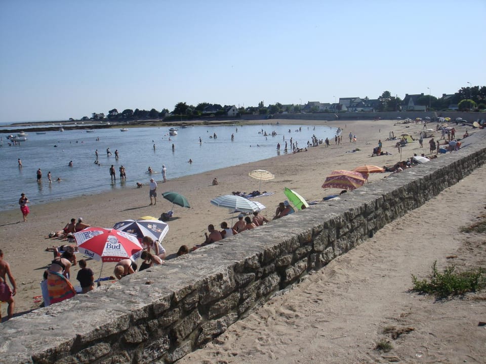 Staff, Staff, Staff, Spring, Off site, People, People, People, Winter, Summer, Fishing, Fishing, Other, Other, Beach, Beach, Tennis court, Tennis court, Windsurfing, Windsurfing, Canoeing, Canoeing, Hiking, Hiking, Cycling, Cycling, Autumn, Guests, Seasons, children, children, children, young children, young children, young children, older children, older children, older children, group of guests, group of guests, group of guests, Family, Family, Family