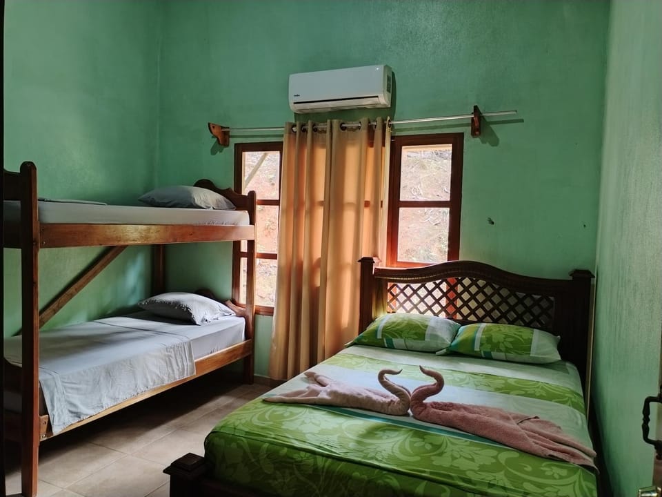 Photo of the whole room, bunk bed