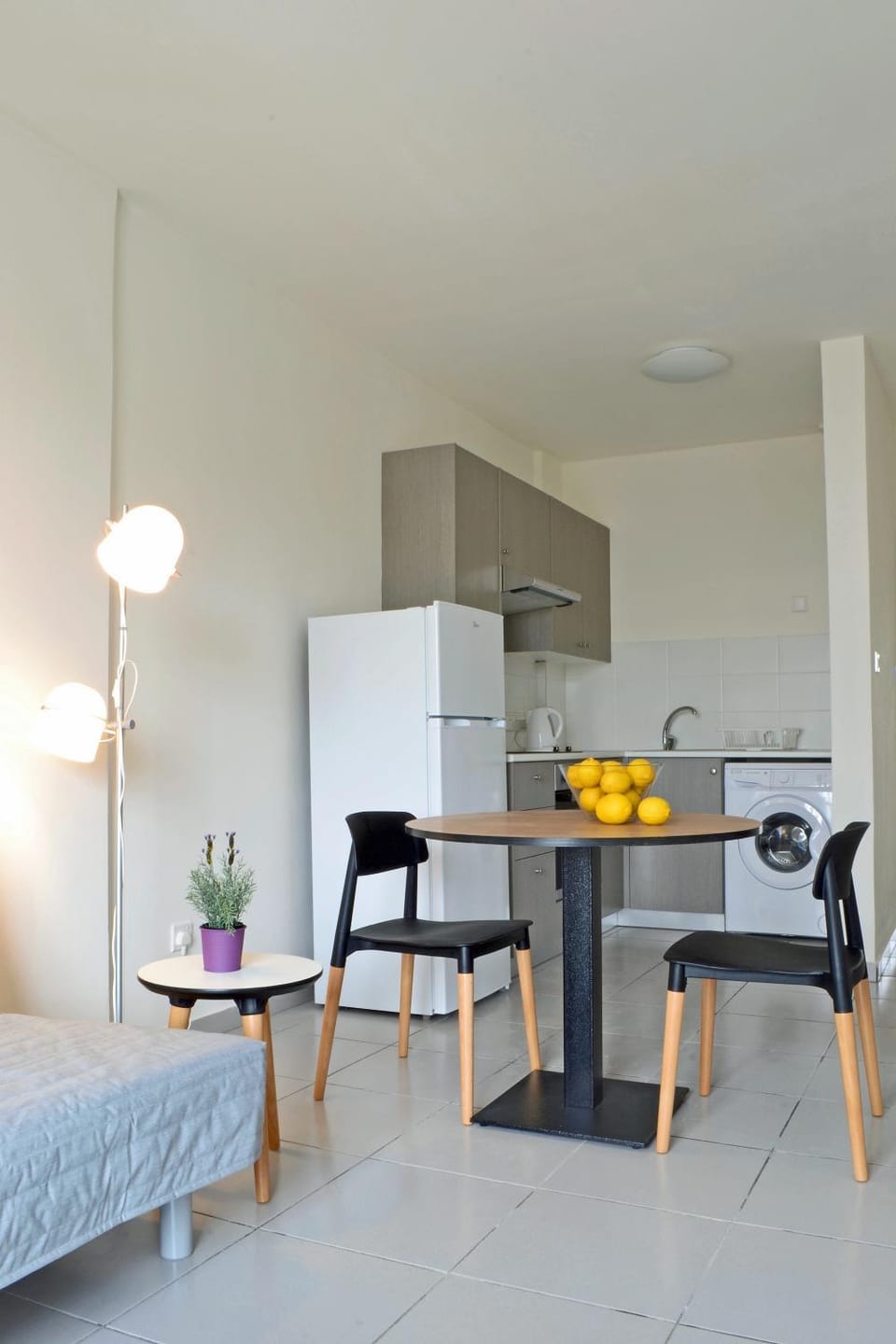 Kitchen or kitchenette, Seating area, Dining area