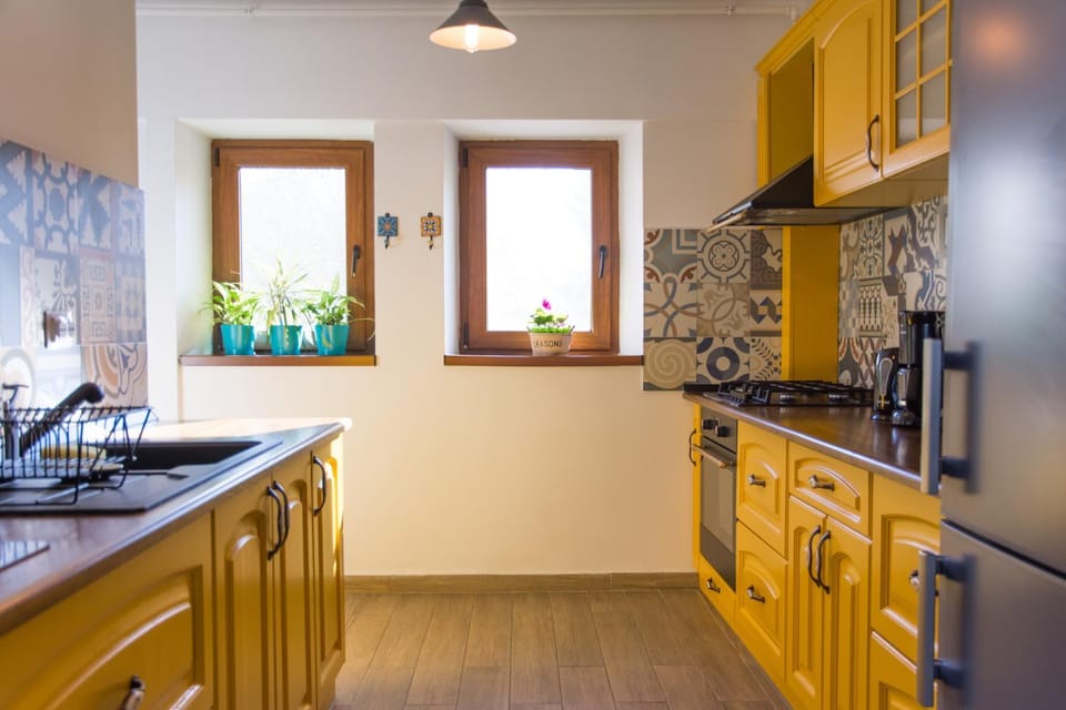 Coffee/tea facilities, Kitchen or kitchenette