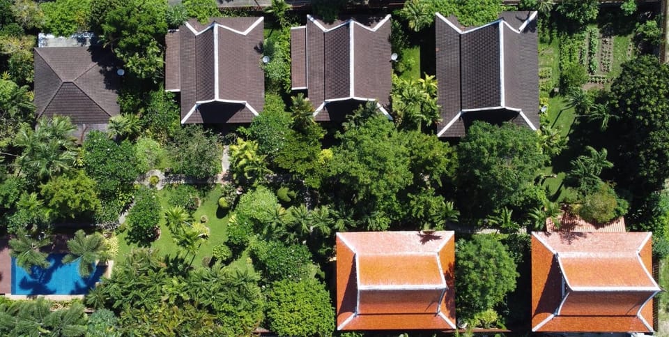 Property building, Bird's eye view, Garden view, Swimming pool
