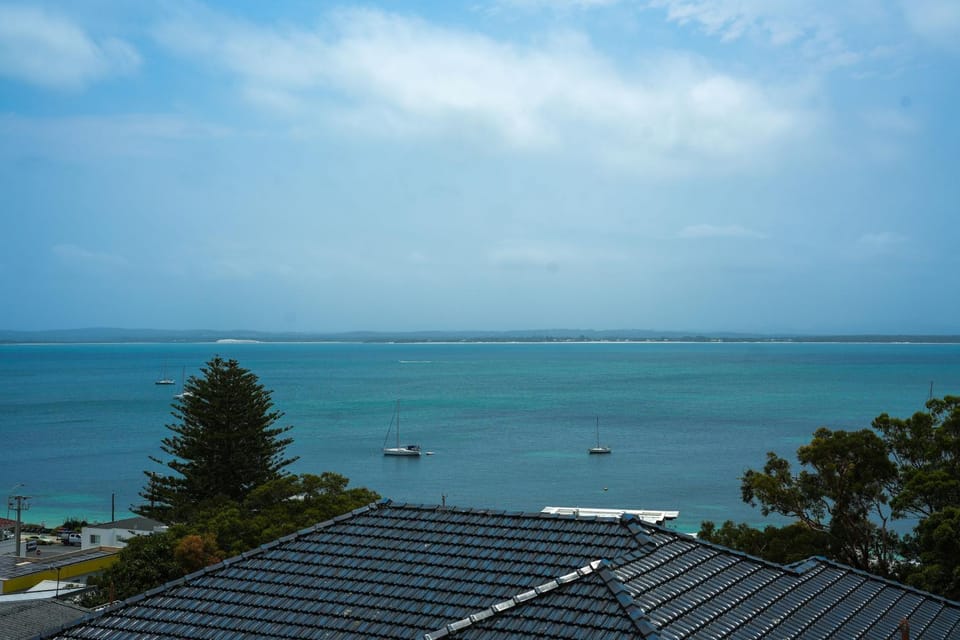 Blue Waters Unit 8 59 Ronald Avenue Apartment in Shoal Bay