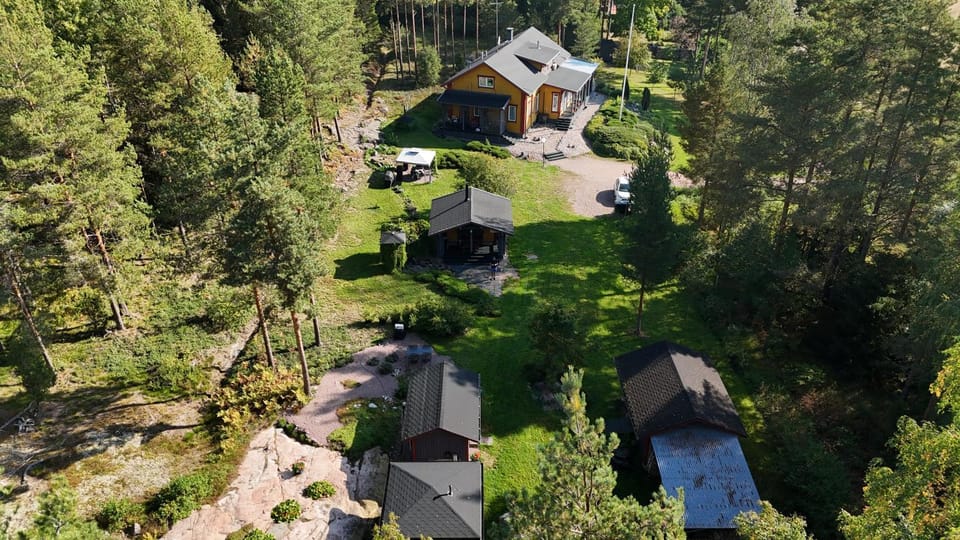 Property building, Bird's eye view