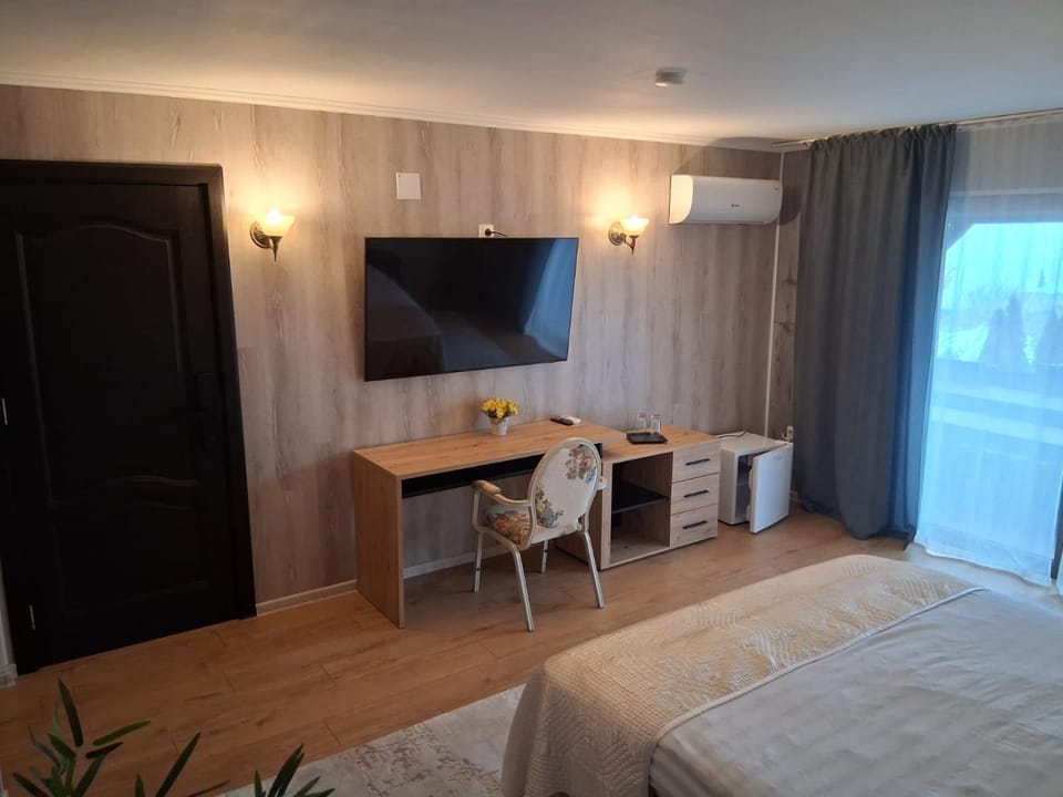 Hanu lu Mos Opinca Bed and Breakfast in Serbia