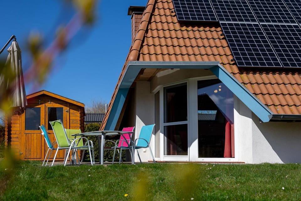 Property building, Garden view
