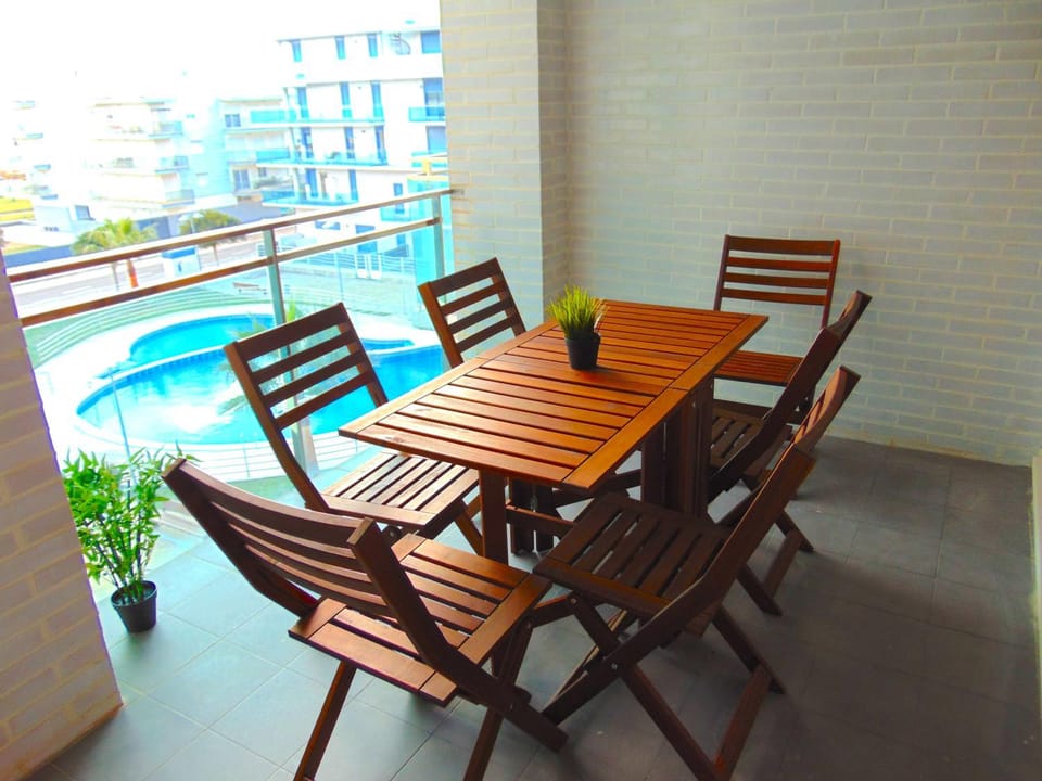 Balcony/Terrace, Pool view, Swimming pool
