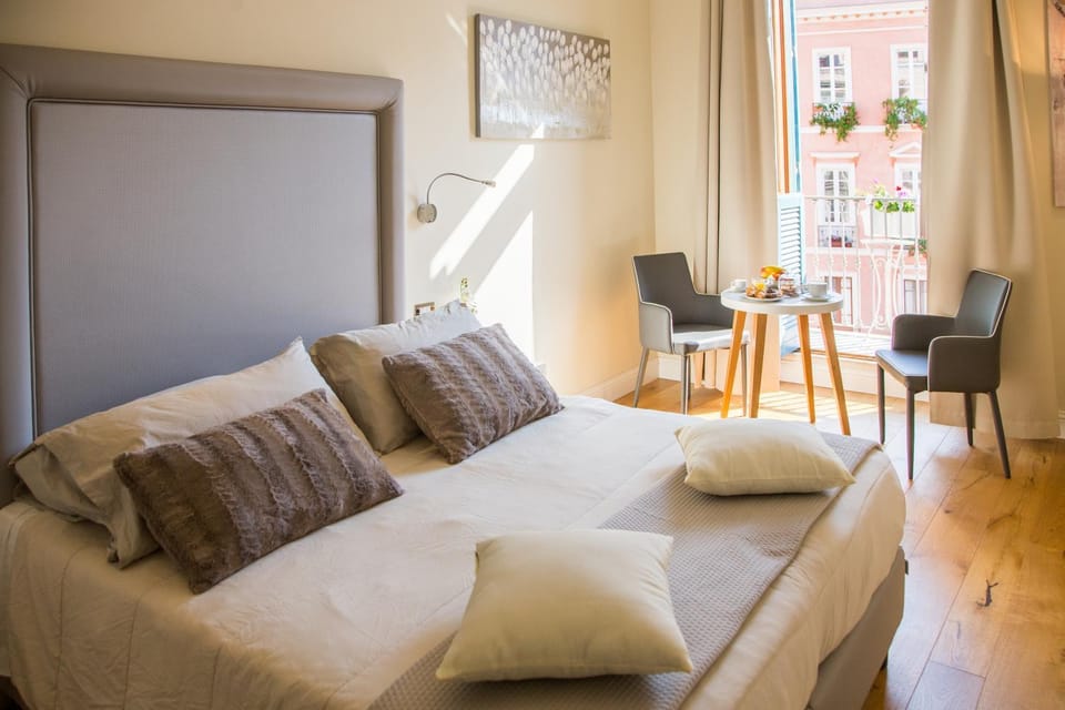 Spring, Winter, Summer, Balcony/Terrace, Balcony/Terrace, Bedroom, Autumn, City view