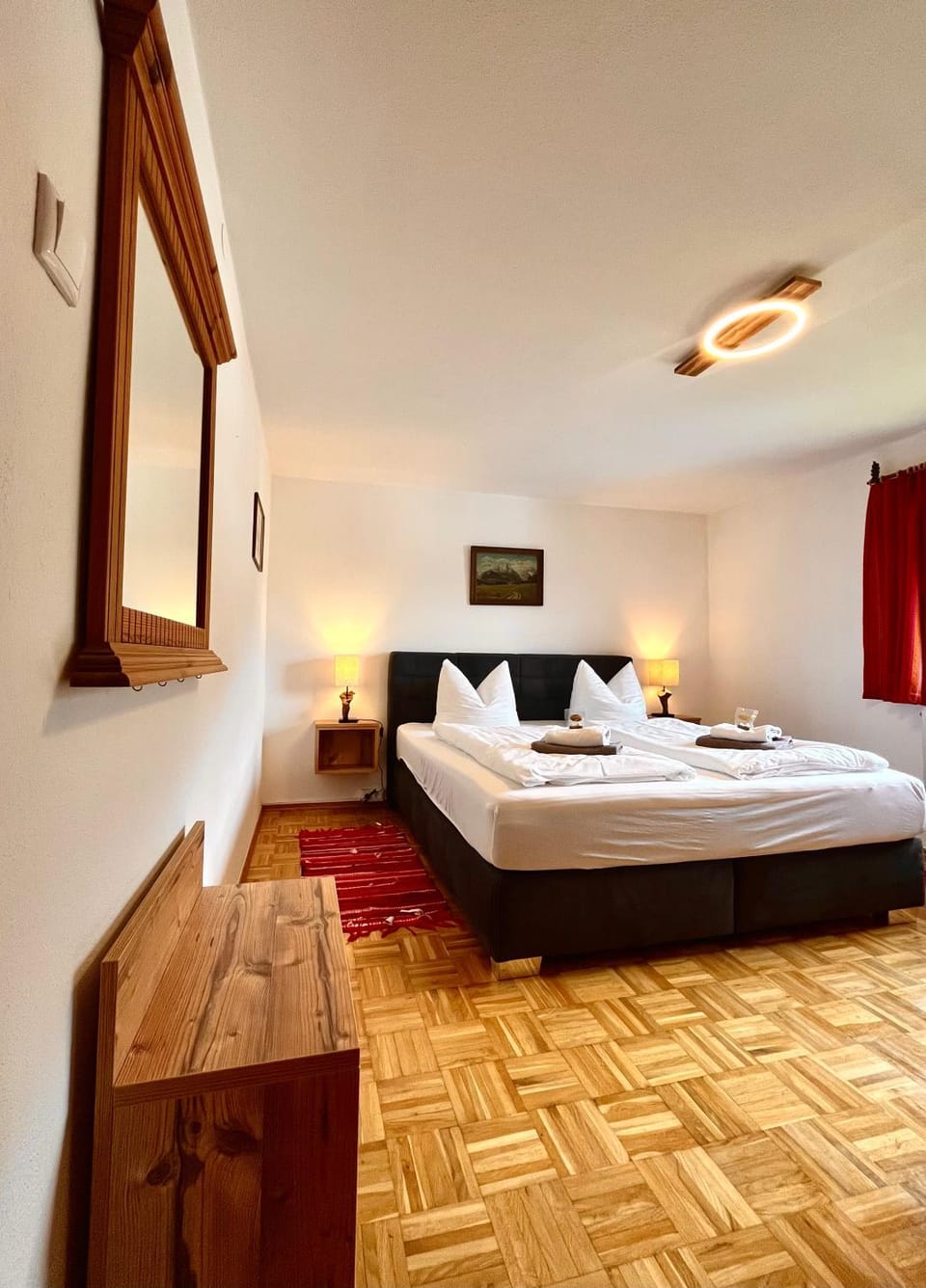 Bed, Bedroom, towels