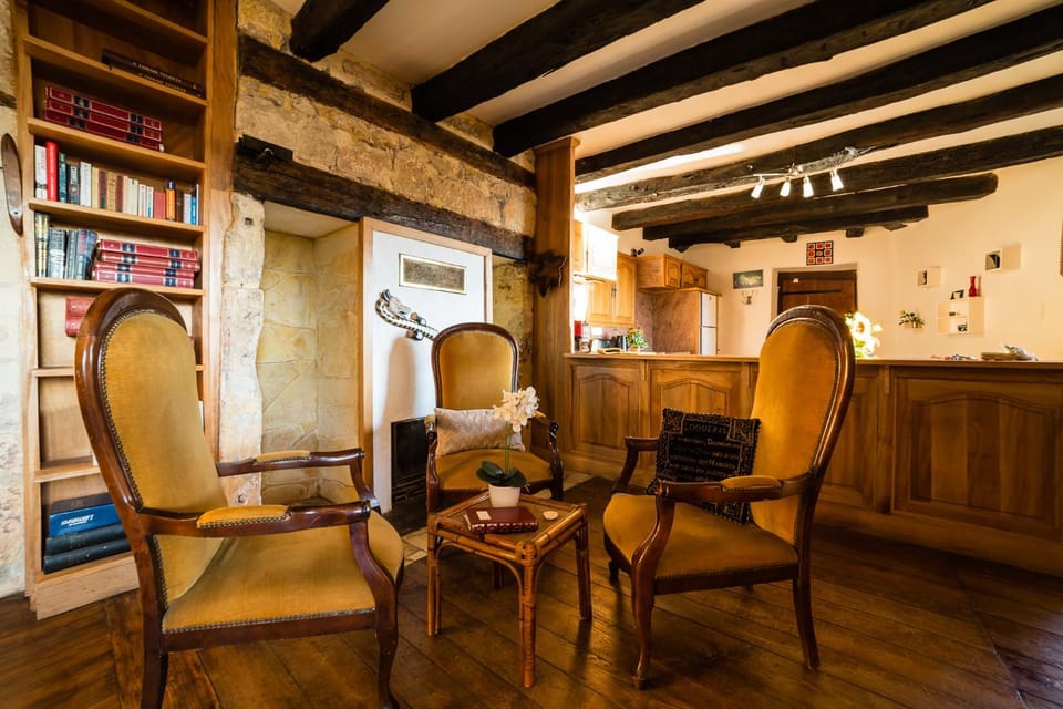 Library, Living room, Seating area, Dining area, fireplace