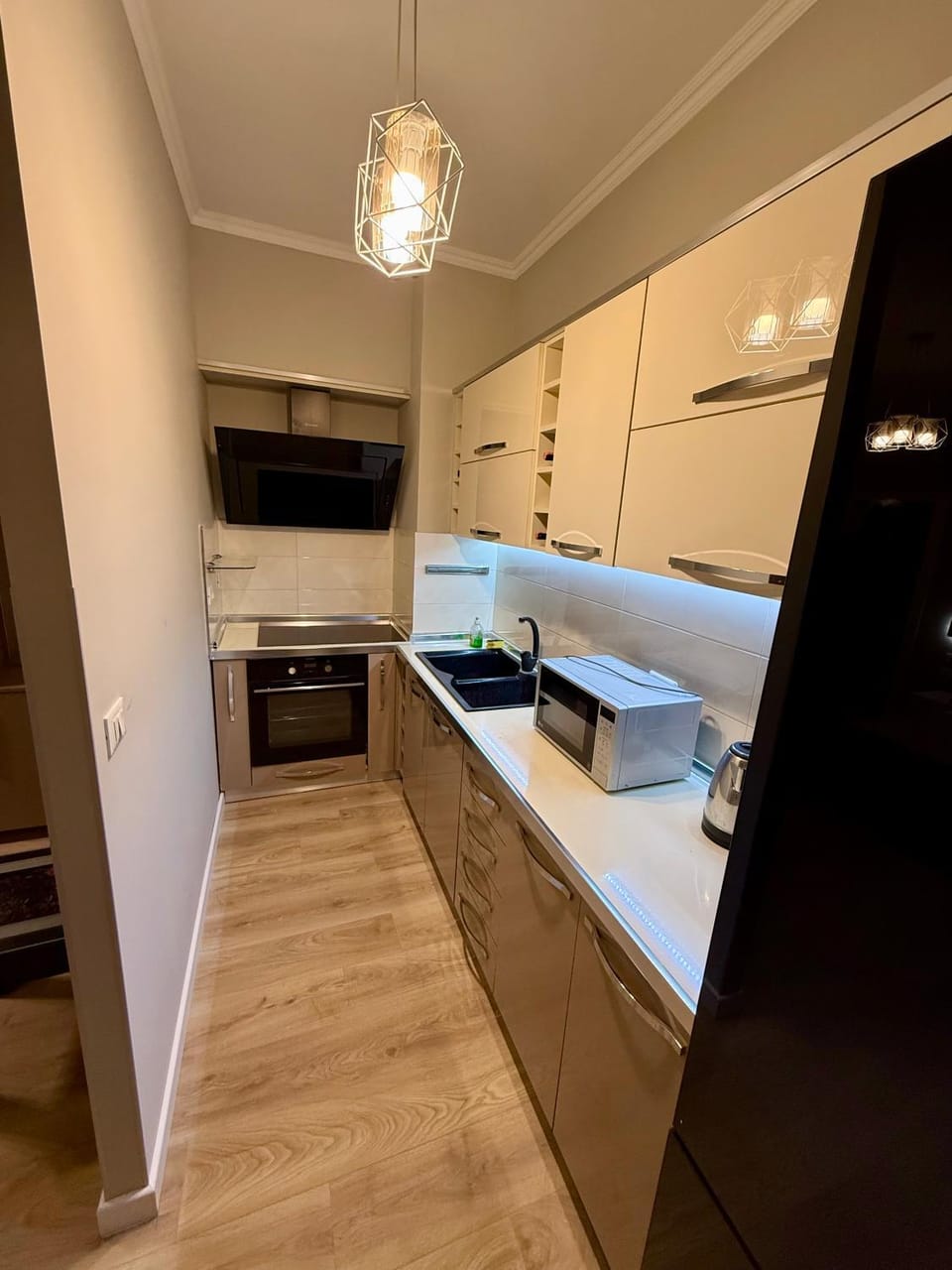 Property building, Kitchen or kitchenette, dishwasher, minibar, oven, stove