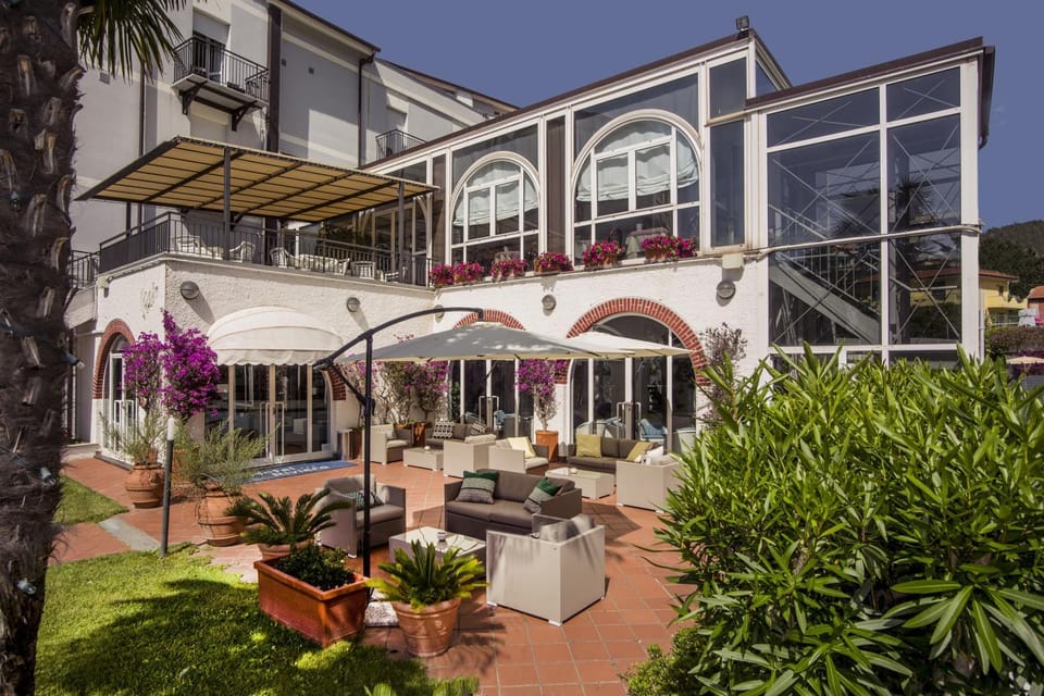 Property building, Garden