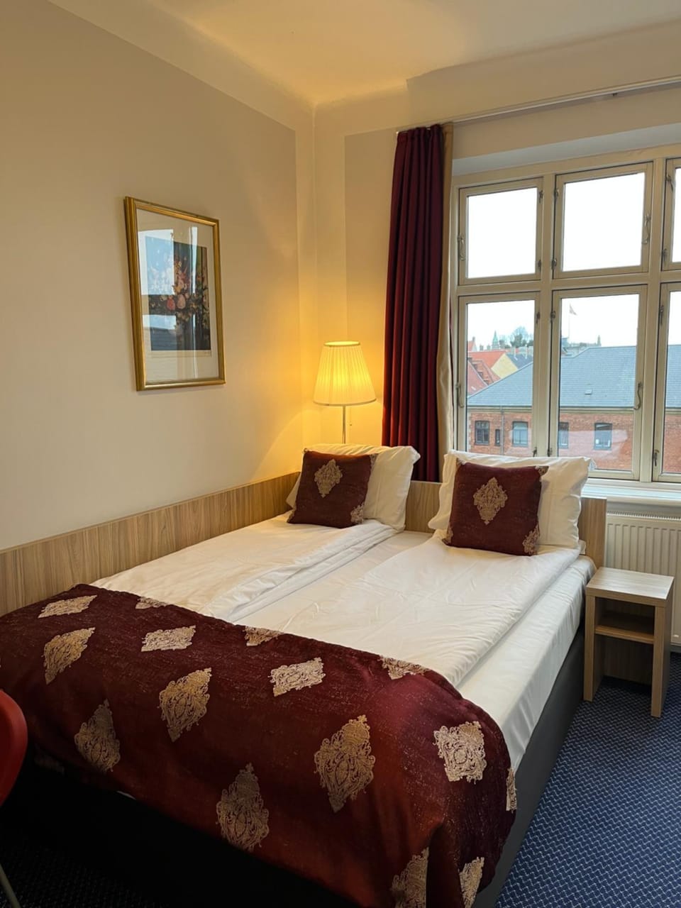 Bed, View (from property/room), Photo of the whole room, Bedroom