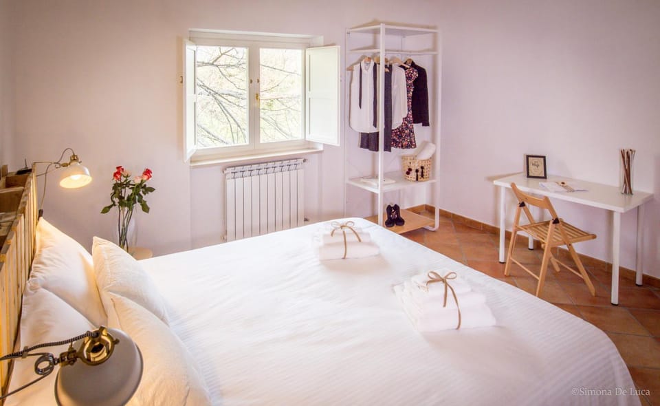 Bedroom, Garden view