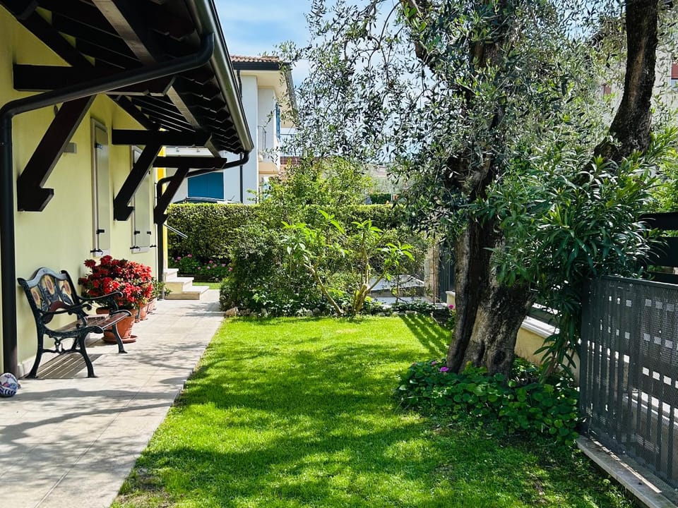 Appartamenti Rossini Apartment in Bardolino