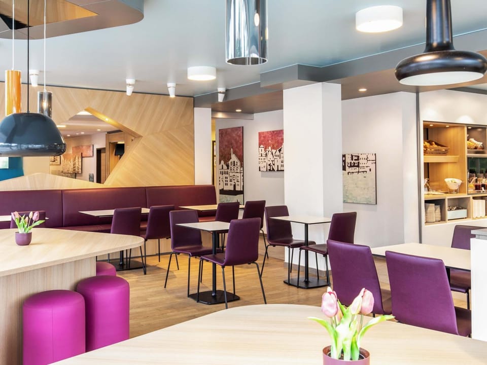 Lobby or reception, Breakfast