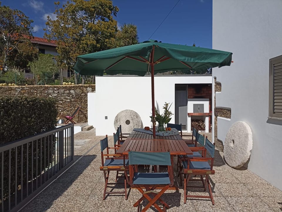 Patio, Day, Balcony/Terrace, Seating area