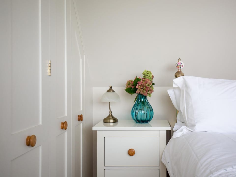 Bed, Bedroom, storage