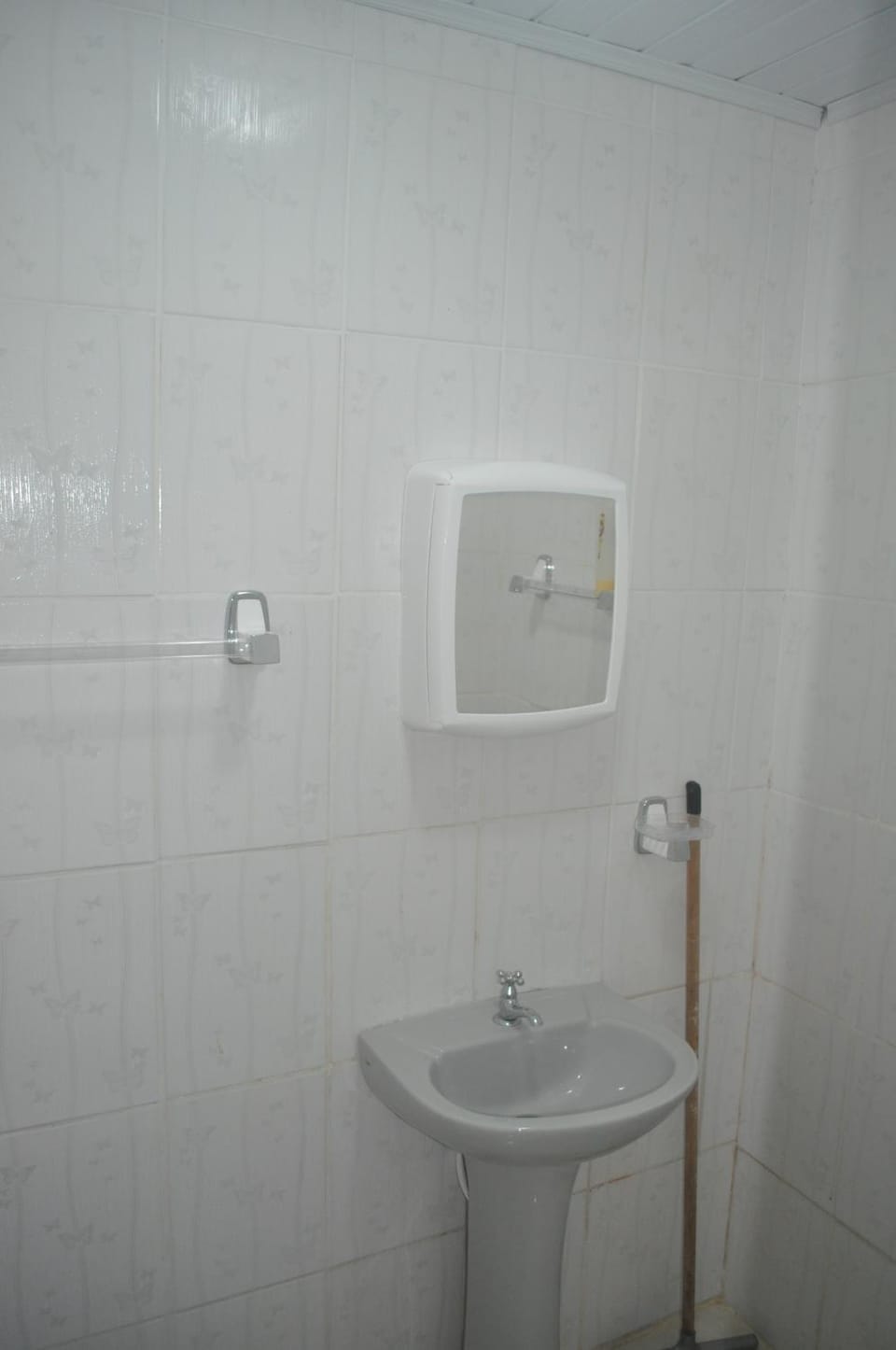 Bathroom, Photo of the whole room