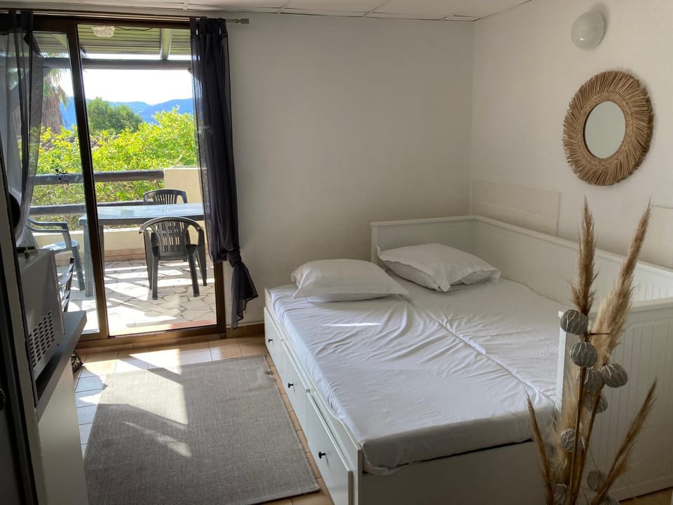 Logement Pinson vista bella Apartment in Porto-Vecchio